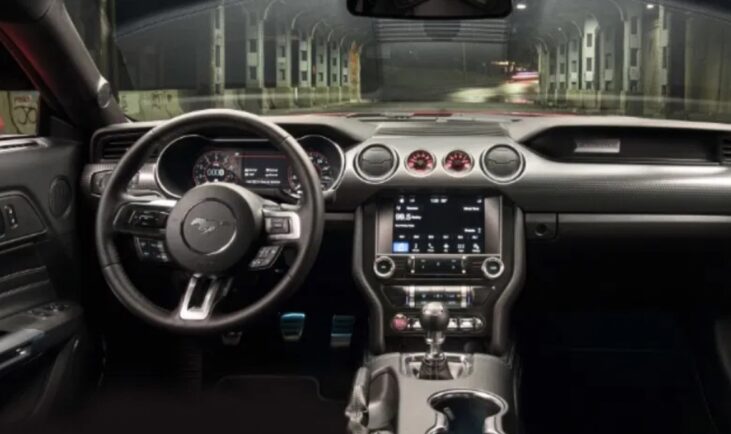 2022 Ford Mustang Interior