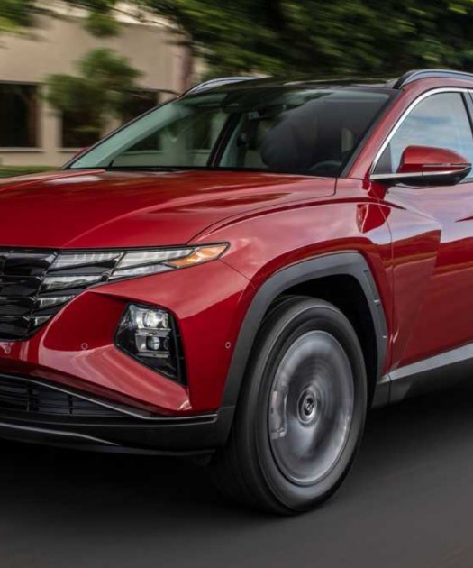 2022 Hyundai Tucson with Standard and Hybrid Options